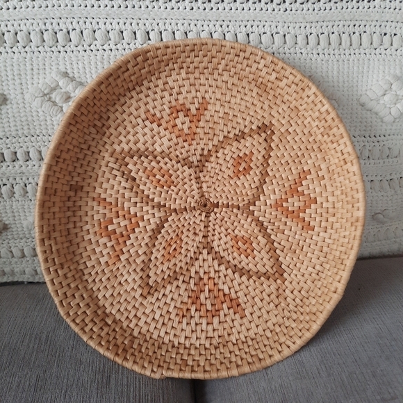 Seagrass woven round tray or wall hanging - Picture 1 of 8